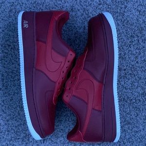 Nike Air Force 1 '07 Team Red